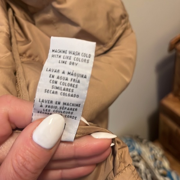 ✨SALE✨ THREAD & SUPPLY | Tan Puffer Long Jacket - Picture 6 of 9